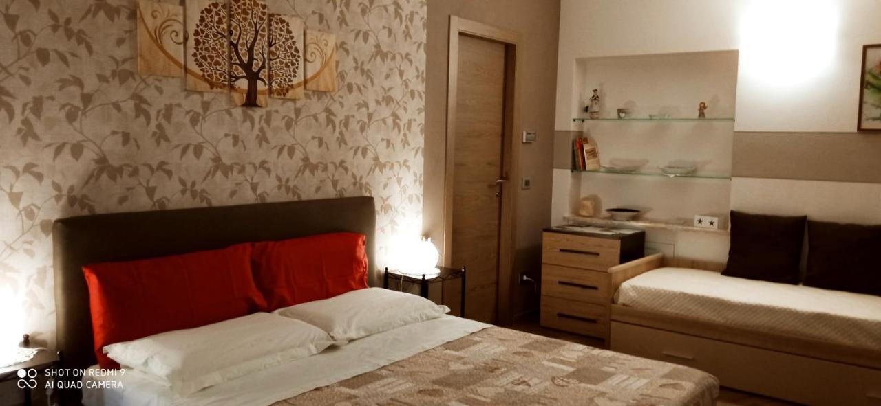 Il Cortiletto Apartamento Verduno Exterior foto